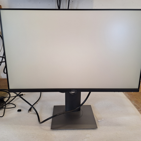 Monitor, 61 cm (24''), DELL Professional P2419H... ugodna cena / kvaliteta A
