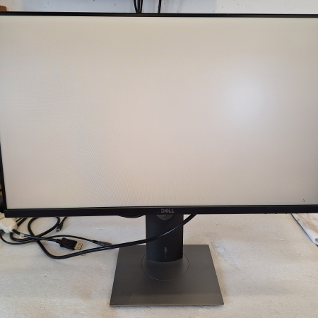 Monitor, 61 cm (24''), DELL Professional P2419H... ugodna cena / kvaliteta A