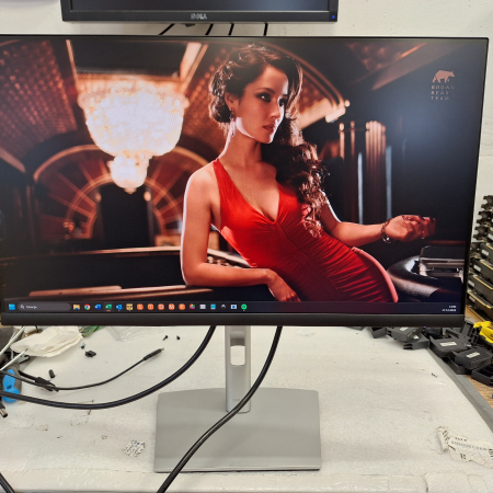 Monitor, 61 cm (24''), DELL Professional P2422H... ugodna cena / kvaliteta A-