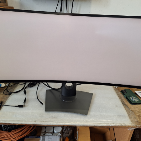 Monitor, 86.4 cm (34''), DELL UltraSharp U3419W Premier Color... ugodna cena / kvaliteta A- 