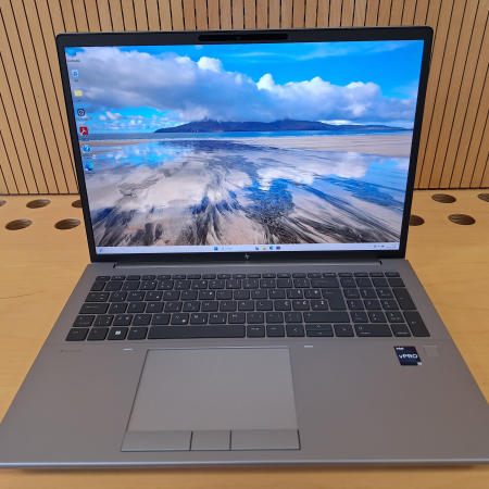 Prenosnik, HP Zbook 16 G10 Fury Mobile Workstation... ugodna cena / kvaliteta A-