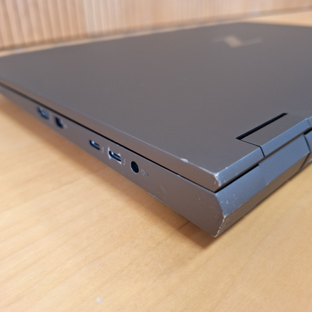 Prenosnik, HP Zbook Fury 17 G8 Mobile Workstation... ugodna cena / kvaliteta A-