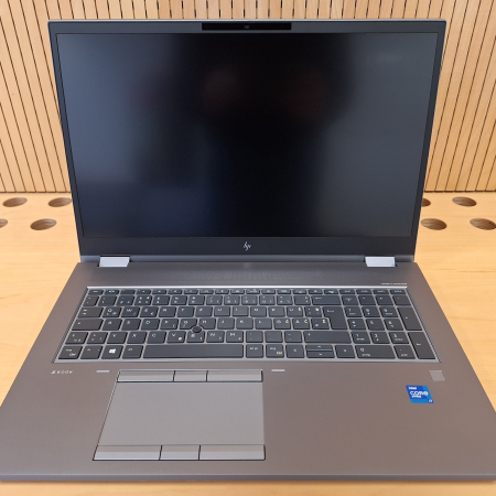 Prenosnik, HP Zbook Fury 17 G8 Mobile Workstation... ugodna cena / kvaliteta A-
