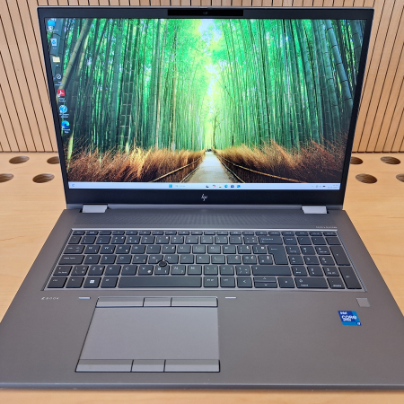 Prenosnik, HP Zbook Fury 17 G8 Mobile Workstation... ugodna cena / kvaliteta A-