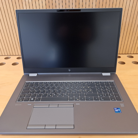 Prenosnik, HP Zbook Fury 17 G8 Mobile Workstation... ugodna cena / kvaliteta A-