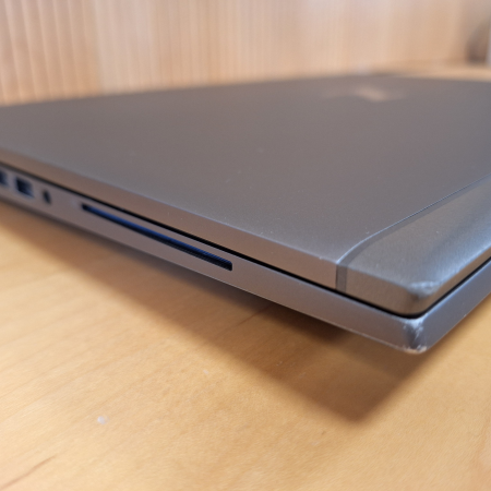 Prenosnik, HP Zbook Fury 17 G8 Mobile Workstation... ugodna cena / kvaliteta A-