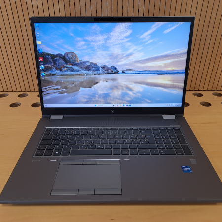 Prenosnik, HP Zbook 17 G8 FURY Mobile Workstation... ugodna cena / kvaliteta A-