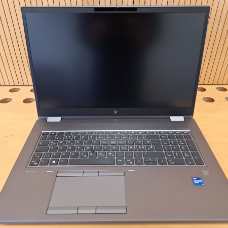 Prenosnik, HP Zbook Fury 17 G8 Mobile Workstation... ugodna cena / kvaliteta A-