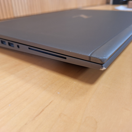 Prenosnik, HP Zbook Fury 17 G8 Mobile Workstation... ugodna cena / kvaliteta A-
