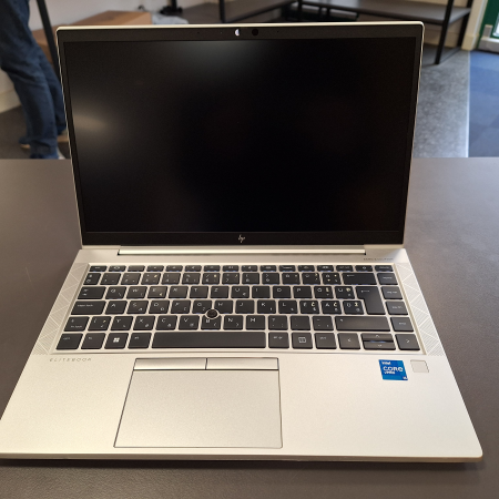 Prenosnik, HP EliteBook 840 G8... ugodna cena / kvaliteta A-