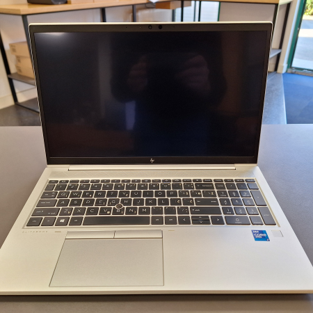 Prenosnik, HP EliteBook 850 G8... ugodna cena / kvaliteta A-