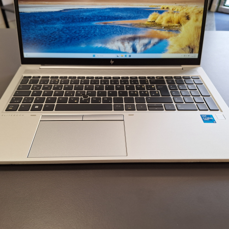 Prenosnik, HP EliteBook 850 G8... ugodna cena / kvaliteta A-
