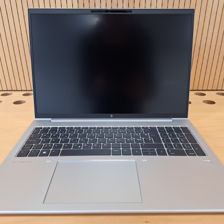 Prenosnik, HP EliteBook 860 G10... ugodna cena / kvaliteta A-