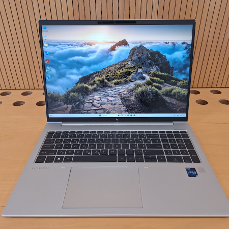 Prenosnik, HP EliteBook 860 G10... ugodna cena / kvaliteta A-
