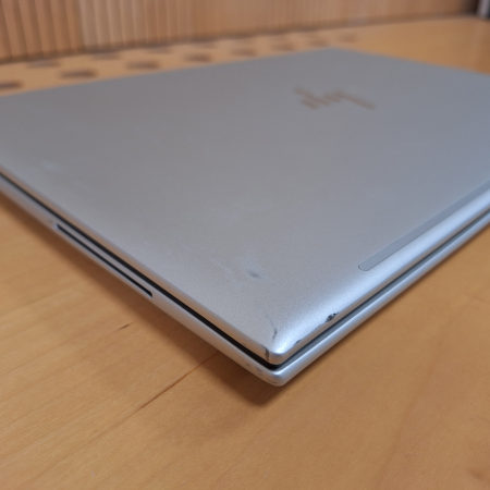Prenosnik, HP EliteBook 860 G10... ugodna cena / kvaliteta A-