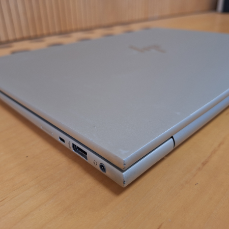 Prenosnik, HP EliteBook 860 G10... ugodna cena / kvaliteta A-