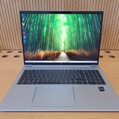 Prenosnik, HP EliteBook 860 G9... ugodna cena / kvaliteta A-
