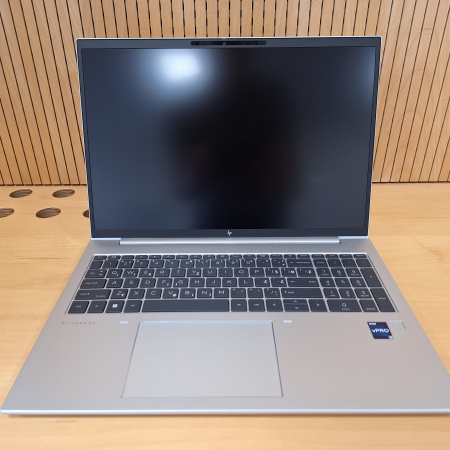 Prenosnik, HP EliteBook 860 G9... ugodna cena / kvaliteta A-