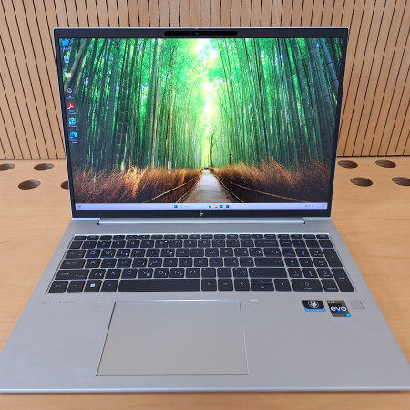 Prenosnik, HP EliteBook 860 G9... ugodna cena / kvaliteta A-