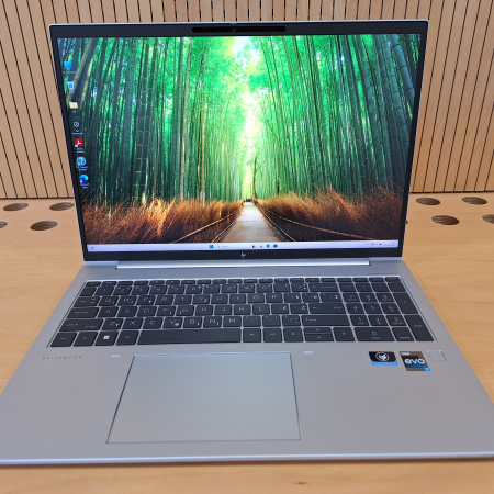 Prenosnik, HP EliteBook 860 G9... ugodna cena / kvaliteta A-