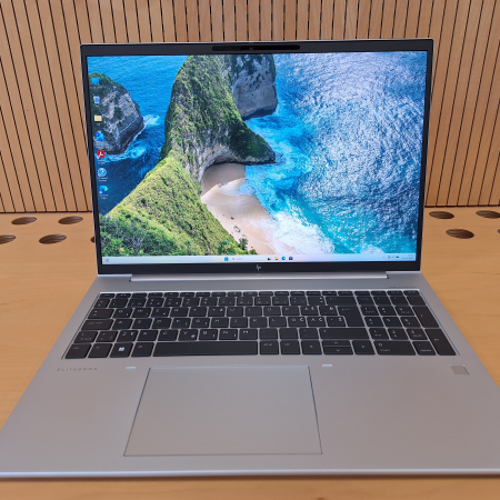 Prenosnik, HP EliteBook 865 G9... ugodna cena / kvaliteta A-