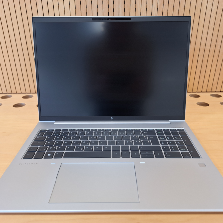 Prenosnik, HP EliteBook 865 G9... ugodna cena / kvaliteta A-