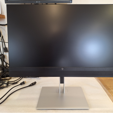Monitor, 61 cm (24''), HP EliteDisplay E24m G4... ugodna cena / kvaliteta A-