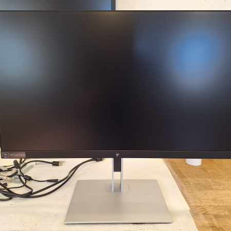 Monitor, 68.5 cm (27''), HP E27d G4... ugodna cena / kvaliteta A-