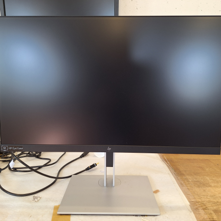 Monitor, 68.5 cm (27''), HP E27d G4... ugodna cena / kvaliteta A-