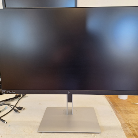 Monitor, 68.5 cm (27''), HP E27d G4... ugodna cena / kvaliteta A-