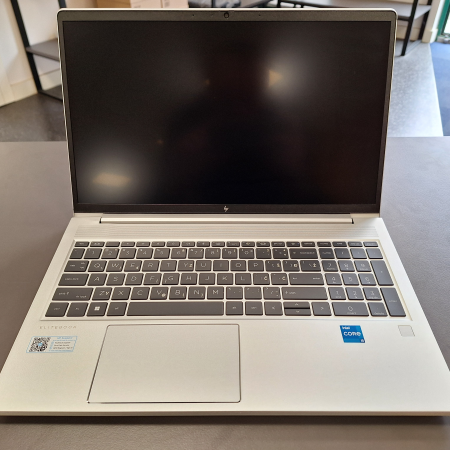 Prenosnik, HP EliteBook 650 G10... ugodna cena / kvaliteta A-
