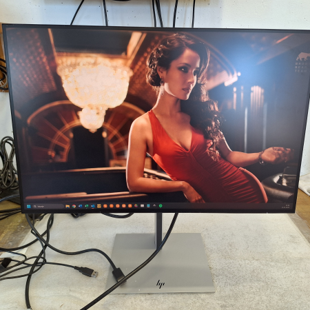 Monitor, 61 cm (24''), HP Z24n G3... ugodna cena / kvaliteta A-