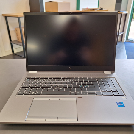Prenosnik, HP Zbook Fury 15 G8 Mobile Workstation... ugodna cena / kvaliteta A-