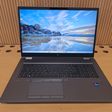 Prenosnik, HP Zbook 17 G8 FURY Mobile Workstation... ugodna cena / kvaliteta A-