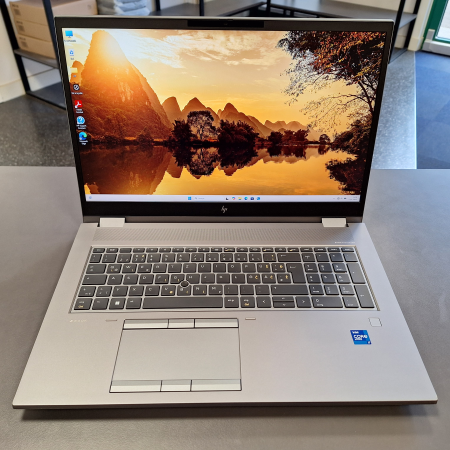 Prenosnik, HP Zbook Fury 17 G8 Mobile Workstation... ugodna cena / kvaliteta A-