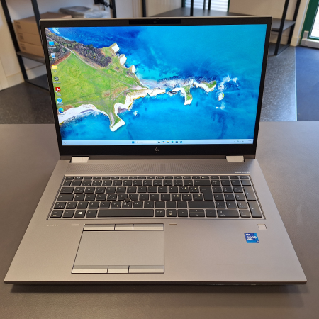 Prenosnik, HP Zbook Fury 17 G8 Mobile Workstation... ugodna cena / kvaliteta A-