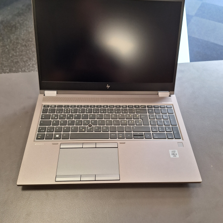 Prenosnik, HP Zbook Fury 15 G7 Mobile Workstation... ugodna cena / kvaliteta A-