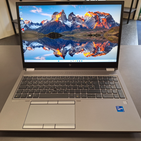 Prenosnik, HP Zbook Fury 15 G8 Mobile Workstation... ugodna cena / kvaliteta A-
