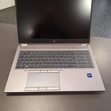 Prenosnik, HP Zbook Fury 15 G8 Mobile Workstation... ugodna cena / kvaliteta A-