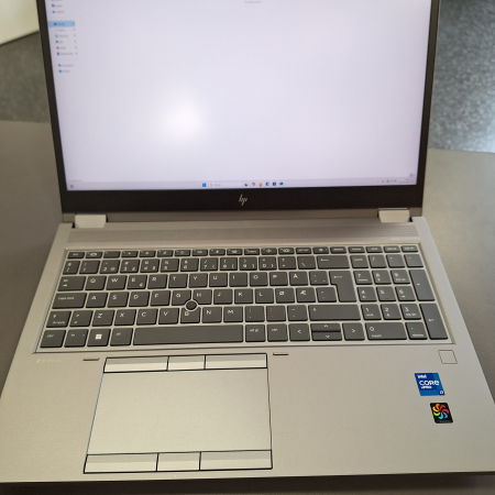 Prenosnik, HP Zbook Fury 15 G8 Mobile Workstation... ugodna cena / kvaliteta A-