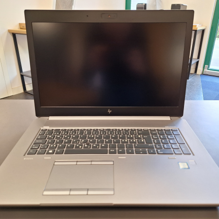 Prenosnik, HP Zbook 17 G6 Mobile Workstation... ugodna cena / kvaliteta A-