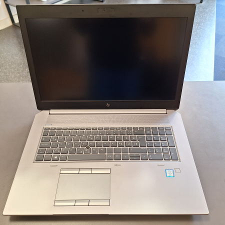 Prenosnik, HP Zbook 17 G6 Mobile Workstation... ugodna cena / kvaliteta A-
