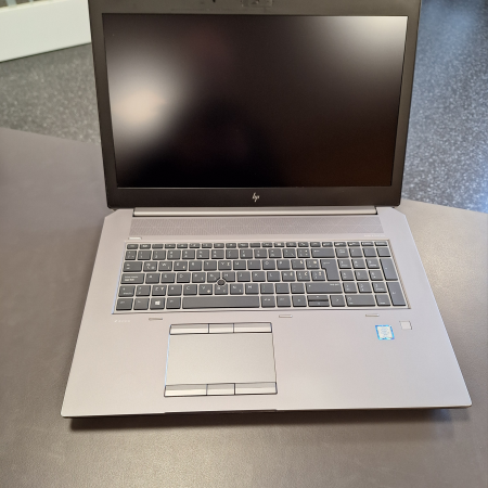 Prenosnik, HP Zbook 17 G6 Mobile Workstation... ugodna cena / kvaliteta A-
