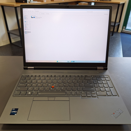 Prenosnik, LENOVO ThinkPad P16 G1 Mobile Workstation... ugodna cena / kvaliteta A-