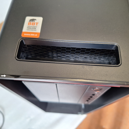 Delovna postaja, LENOVO ThinkStation P520... ugodna cena / kvaliteta A-