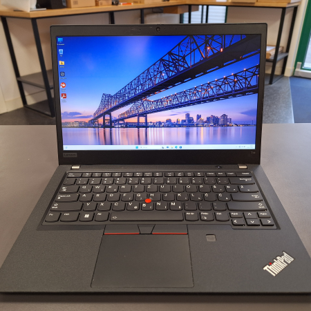 Prenosnik, LENOVO ThinkPad T14 G1... ugodna cena / kvaliteta A-