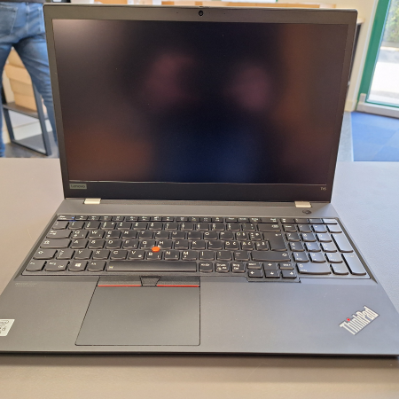 Prenosnik, LENOVO ThinkPad T15 G1... ugodna cena / kvaliteta A-
