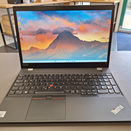 Prenosnik, LENOVO ThinkPad T15 G1... ugodna cena / kvaliteta A-