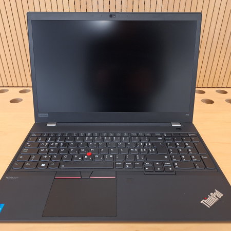 Prenosnik, LENOVO ThinkPad T15 G2... ugodna cena / kvaliteta A-